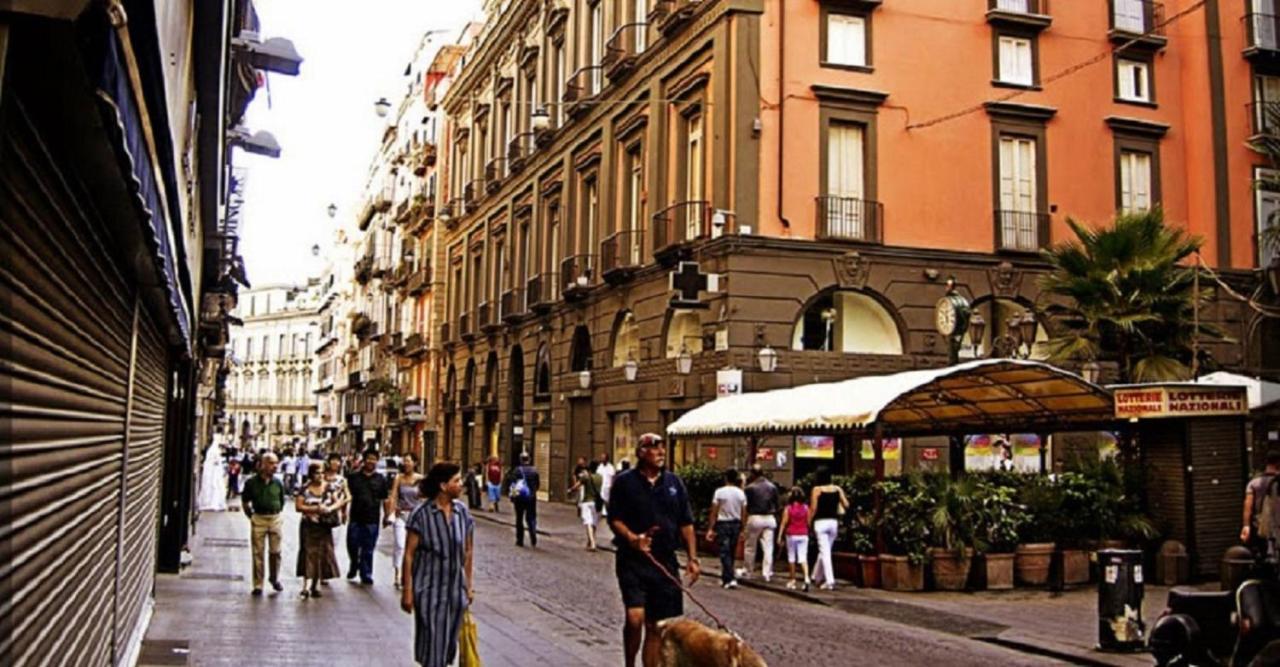 Toledo Place Naples Exterior photo